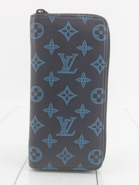 Louis Vuitton Handbags - LV Wallet in Box